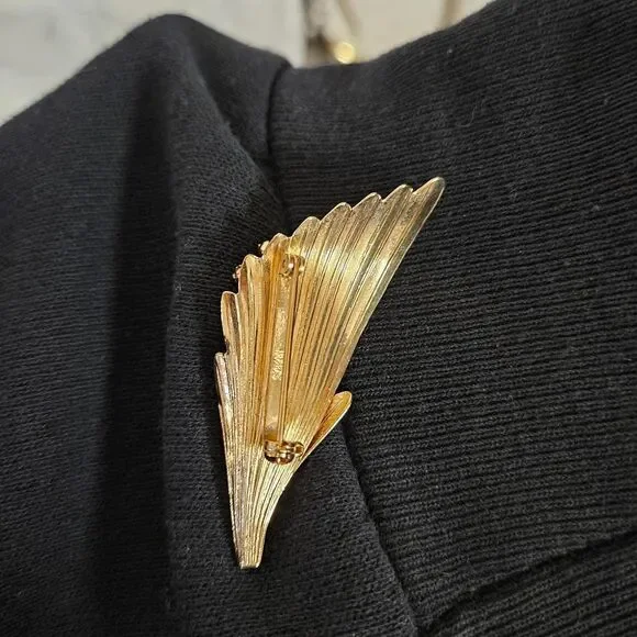 60s boho whimsigoth gold tone purple stones brooch - Picture 3 of 3